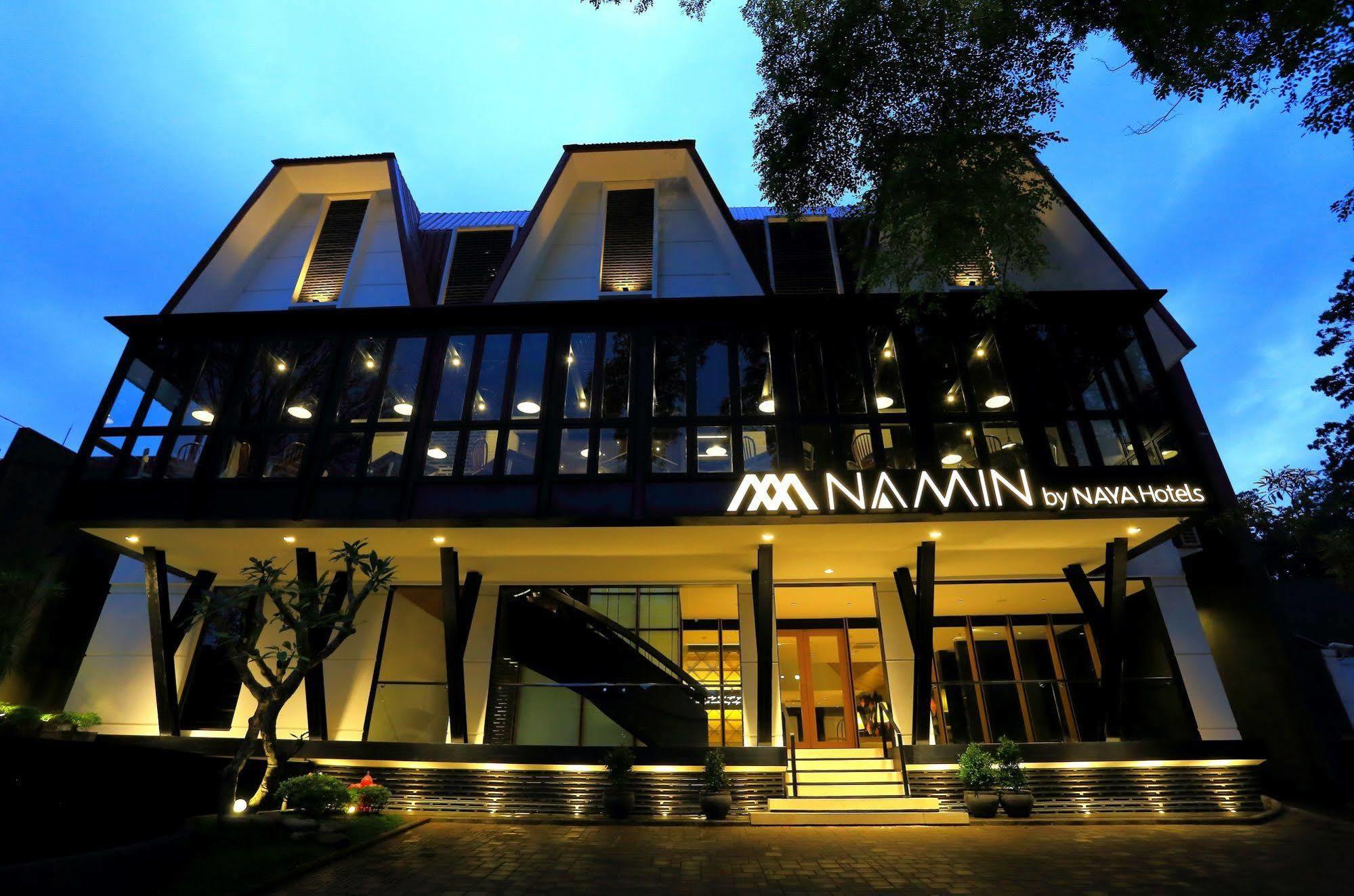Namin Dago Hotel Bandung Buitenkant foto